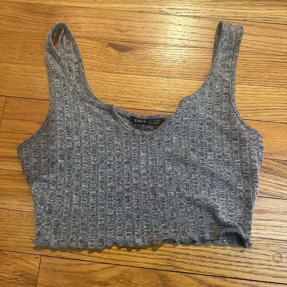 gray shein crop top size